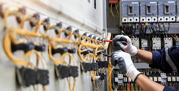 Professional Electrician technician working in Cache, OK
